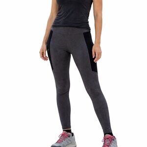 EXCELLENT CONDITION WOMEN’S LARGE NOBLE OUTFITTERS FULLFLEXX WORK LEGGING